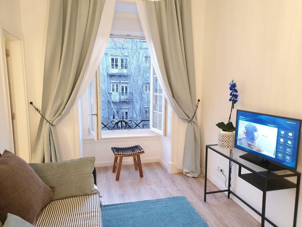 Lisbon Chile Out Rooms By Host-Point ภายนอก รูปภาพ